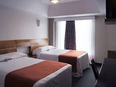 Express Ciudad De Condesa By Ihg Hotel