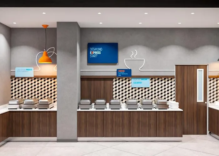 Express Ciudad De Condesa By Ihg Hotel 3*