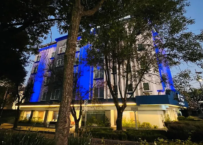 Express Ciudad De Condesa By Ihg