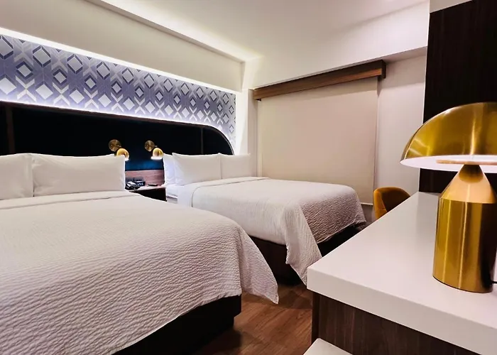 Express Ciudad De Condesa By Ihg