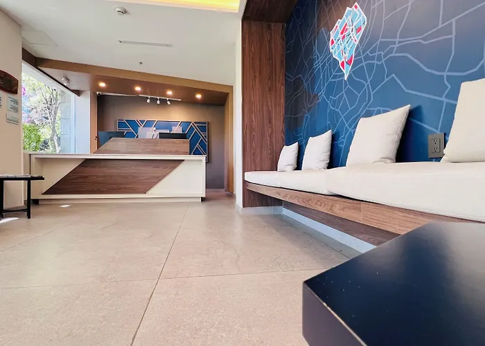 Express Ciudad De Condesa By Ihg